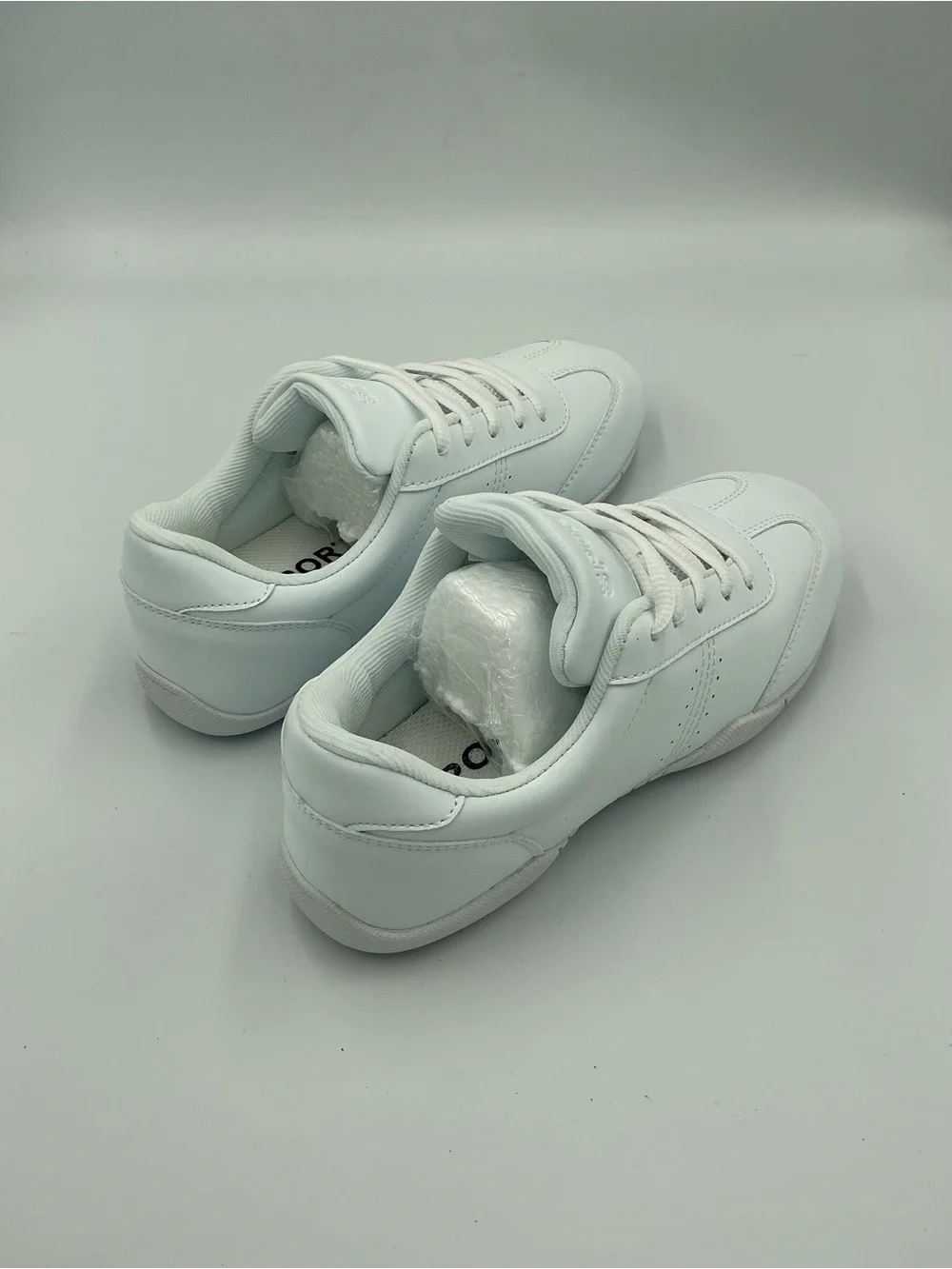 SPORT brand Lace-Up Girls Cheerleader White Sneakers Shoe Size 3/3.5 (36) NIB